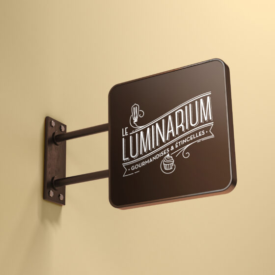Enseigne du salon du café-boutique Luminarium